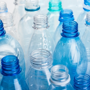 Sustainable Labels: PET Plastic Beverage Bottles, Image Design for HERMA Wash-off Labels