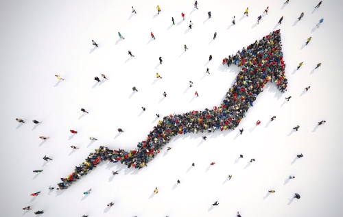 The translation of "steigender Graph" is "increasing graph.